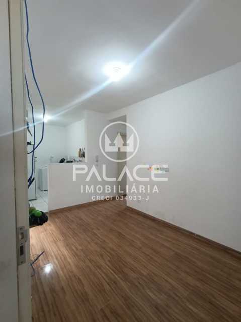 Apartamento à venda com 2 quartos, 55m² - Foto 2