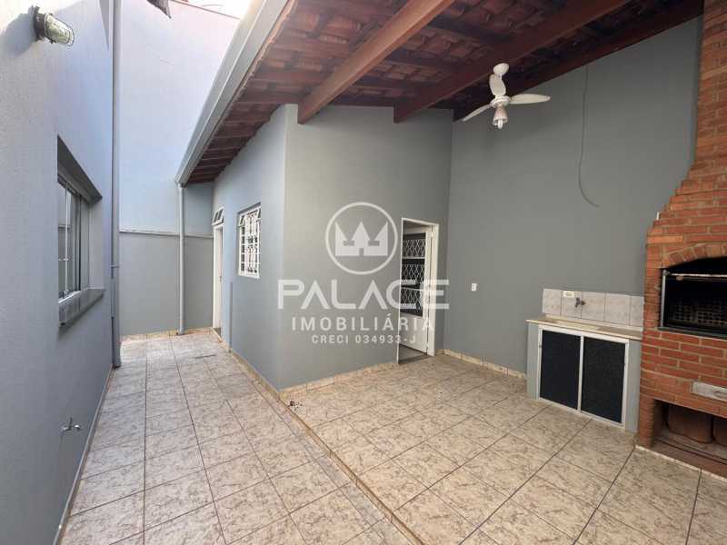 Casa à venda com 3 quartos, 159m² - Foto 10