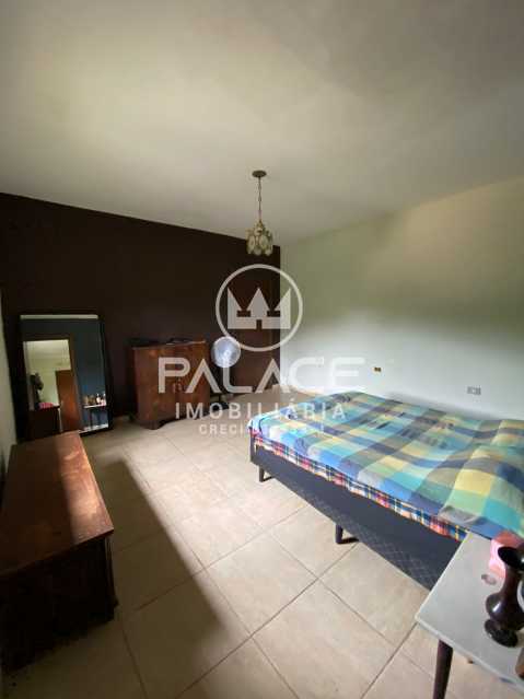 Casa de Condomínio à venda com 4 quartos, 250m² - Foto 21
