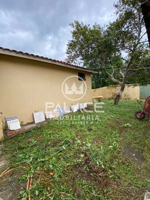 Casa de Condomínio à venda com 4 quartos, 250m² - Foto 23