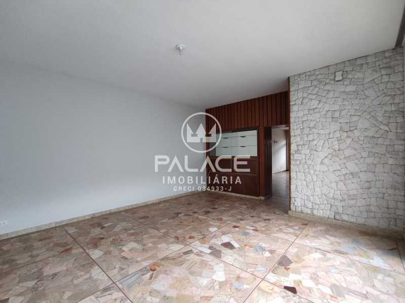 Casa Comercial para alugar com 2 quartos, 166m² - Foto 18