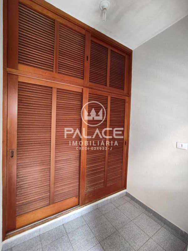 Casa Comercial para alugar com 2 quartos, 166m² - Foto 28