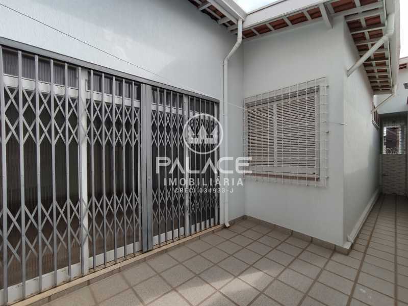 Casa Comercial para alugar com 2 quartos, 166m² - Foto 29