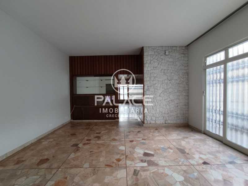 Casa Comercial para alugar com 2 quartos, 166m² - Foto 19