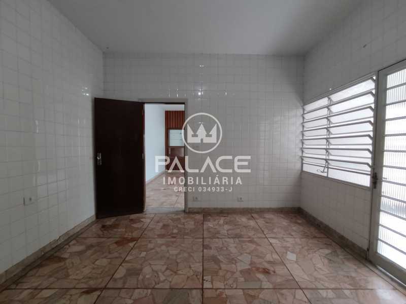 Casa Comercial para alugar com 2 quartos, 166m² - Foto 25
