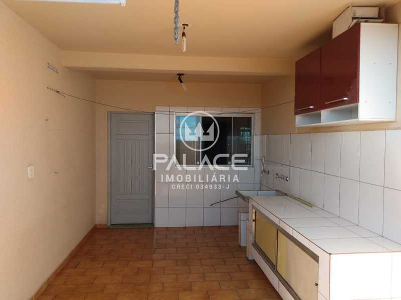Casa para alugar com 3 quartos, 127m² - Foto 24