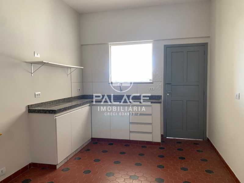 Apartamento para alugar com 2 quartos, 98m² - Foto 20