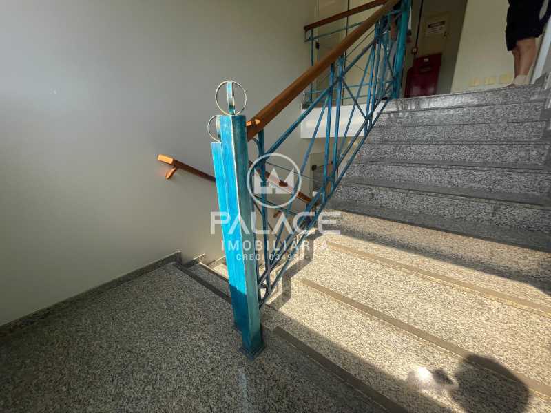 Prédio Inteiro à venda e aluguel, 900m² - Foto 12