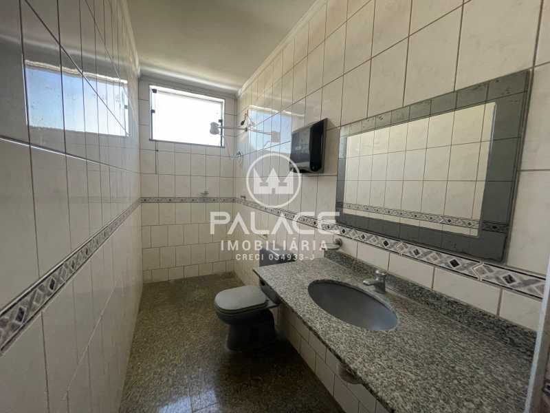 Prédio Inteiro à venda e aluguel, 900m² - Foto 21