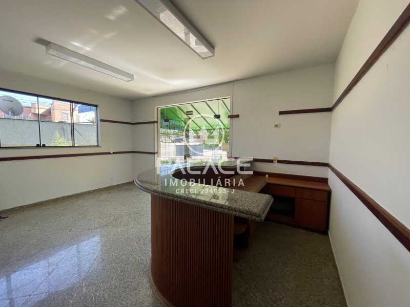 Prédio Inteiro à venda e aluguel, 900m² - Foto 4