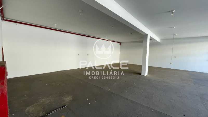 Prédio Inteiro à venda e aluguel, 900m² - Foto 26