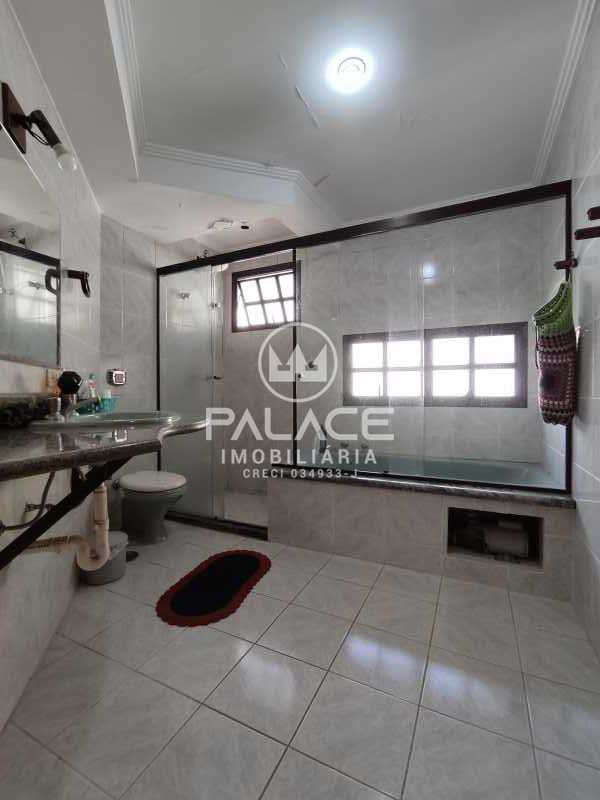Casa à venda com 4 quartos, 453m² - Foto 22