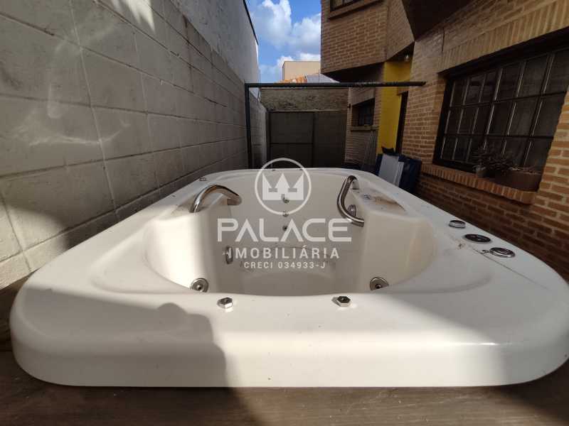 Casa à venda com 4 quartos, 453m² - Foto 28
