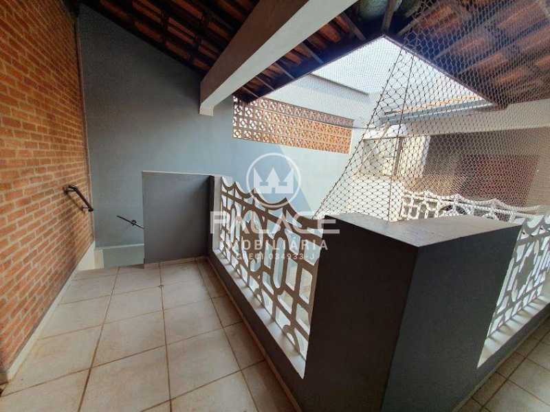 Casa à venda com 2 quartos, 125m² - Foto 9