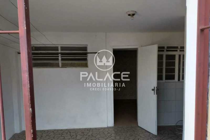 Casa à venda com 4 quartos, 250m² - Foto 7