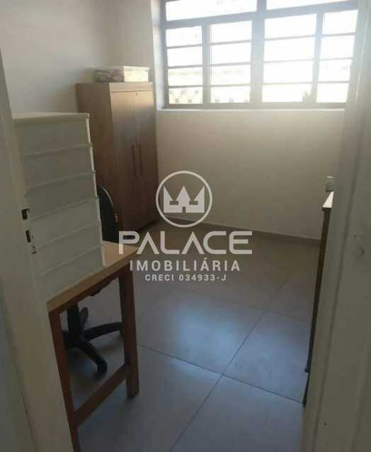Casa à venda com 4 quartos, 250m² - Foto 8