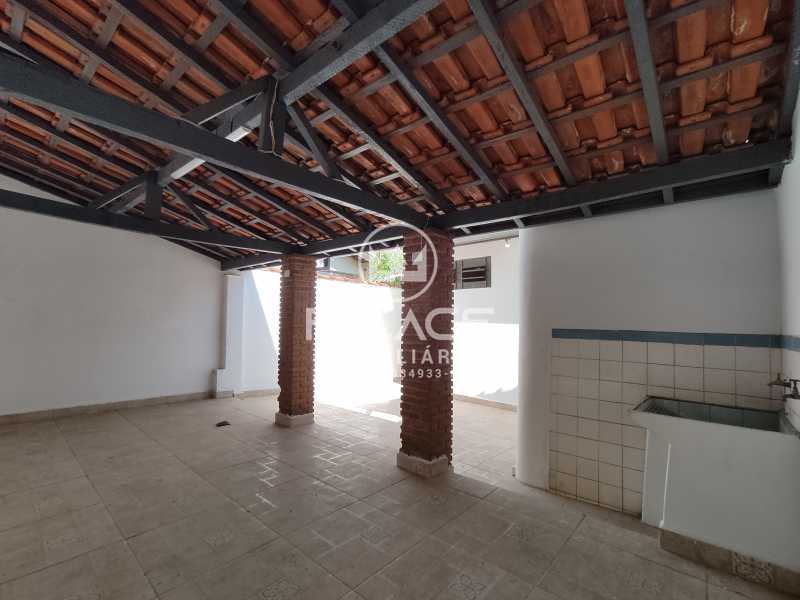 Casa para alugar com 2 quartos, 152m² - Foto 28