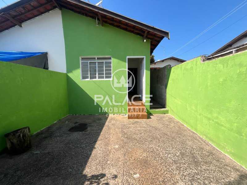 Casa para alugar com 2 quartos, 64m² - Foto 1