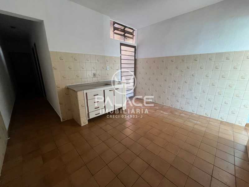 Casa para alugar com 2 quartos, 64m² - Foto 4