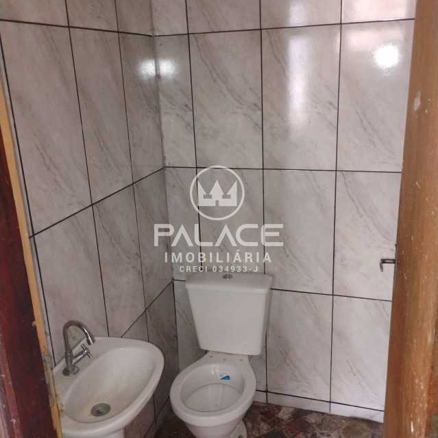 Casa para alugar com 3 quartos, 198m² - Foto 30