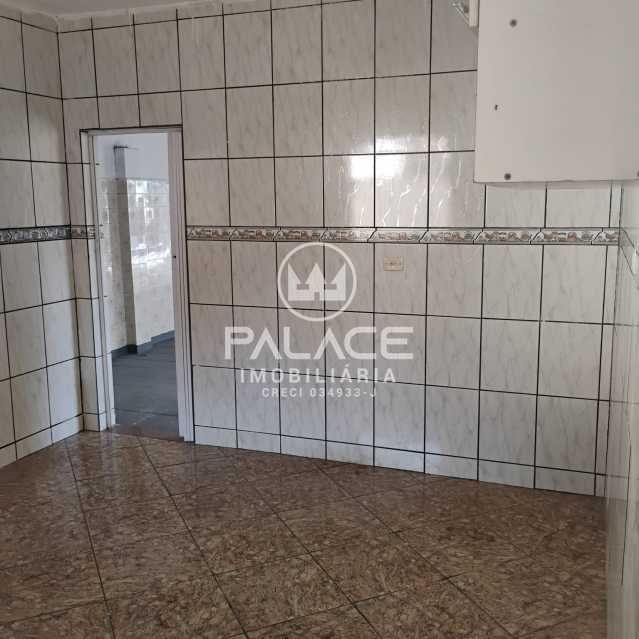 Casa para alugar com 3 quartos, 198m² - Foto 21