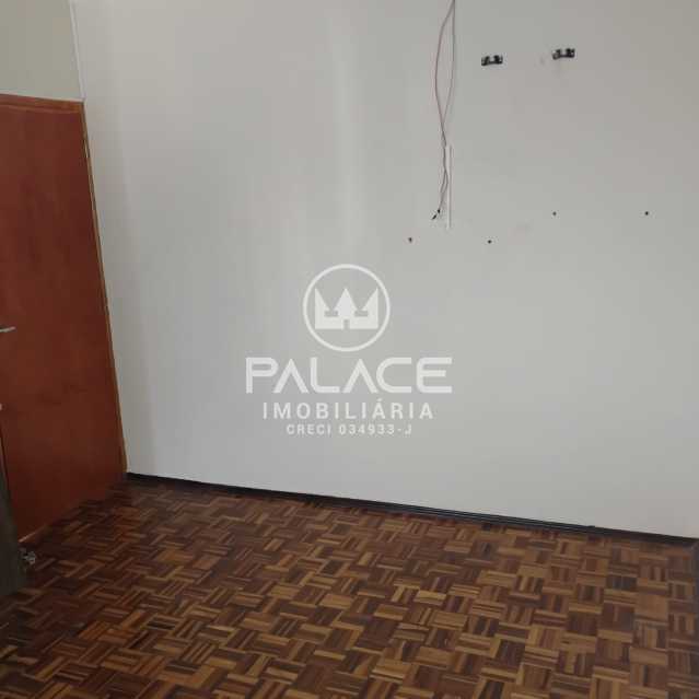 Casa para alugar com 3 quartos, 198m² - Foto 13