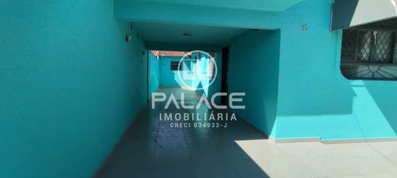 Casa para alugar com 4 quartos, 250m² - Foto 2