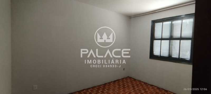Casa para alugar com 4 quartos, 250m² - Foto 10