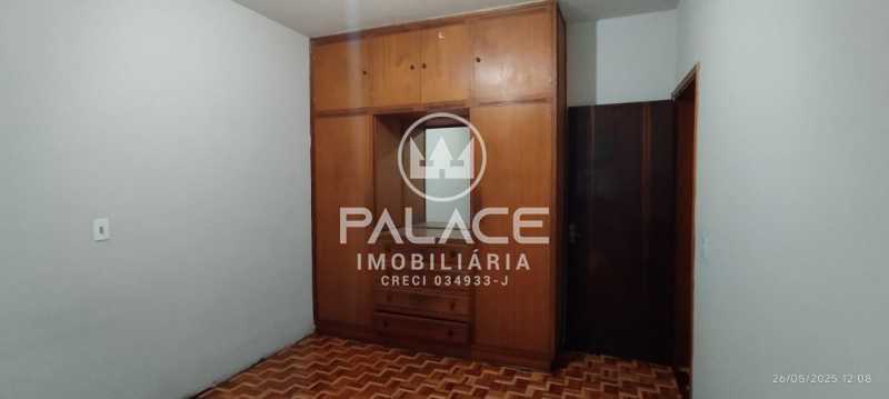 Casa para alugar com 4 quartos, 250m² - Foto 15