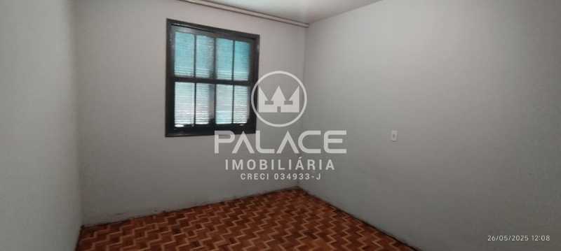 Casa para alugar com 4 quartos, 250m² - Foto 17