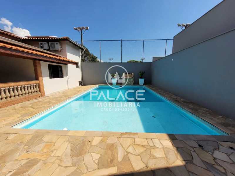 Chácara à venda com 2 quartos, 291m² - Foto 2