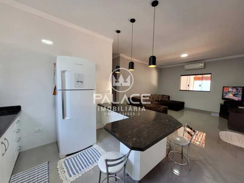 Chácara à venda com 2 quartos, 291m² - Foto 15