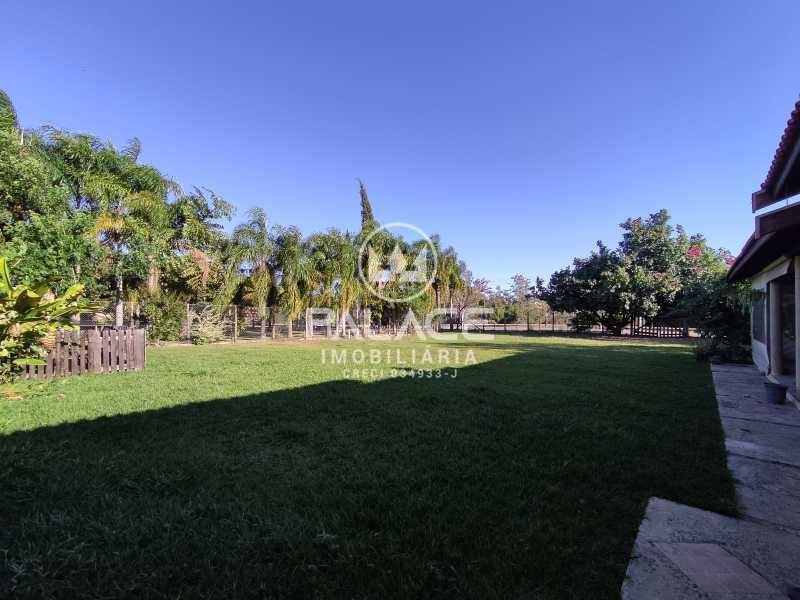 Casa de Condomínio para alugar com 2 quartos, 157m² - Foto 26