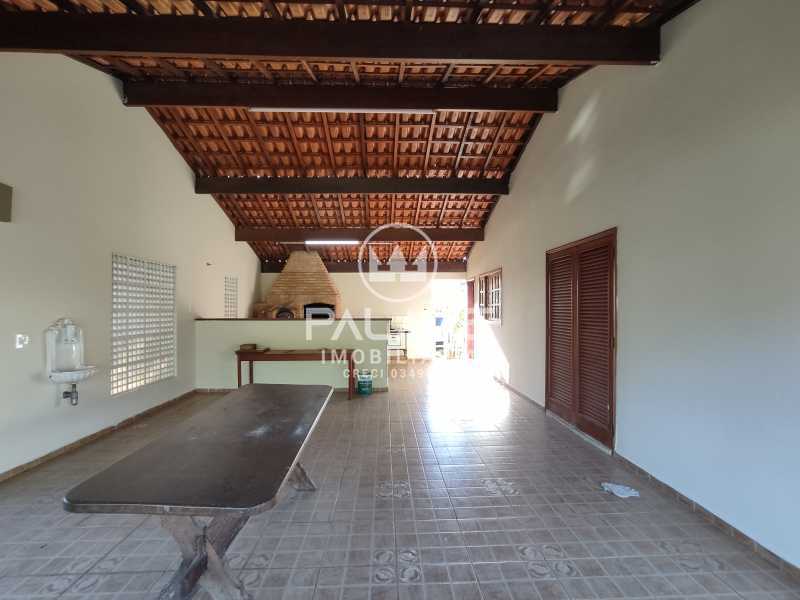 Casa de Condomínio para alugar com 2 quartos, 157m² - Foto 8