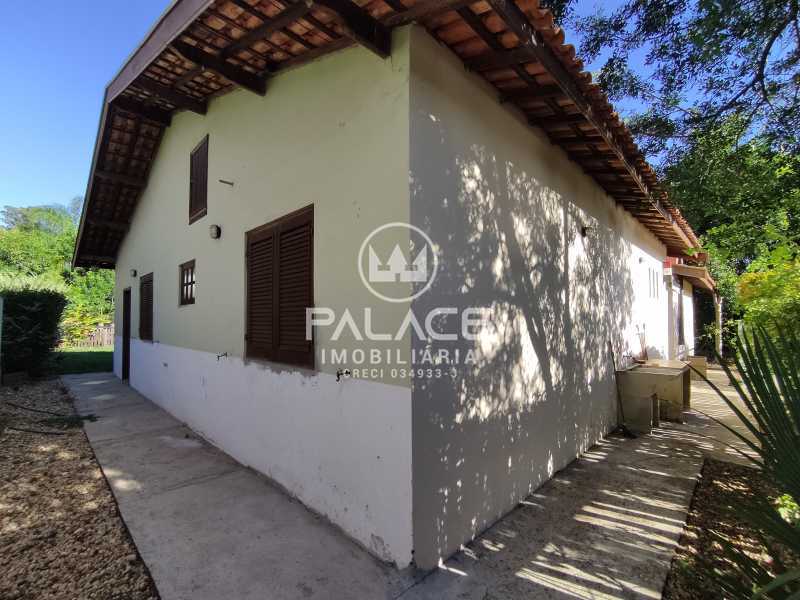 Casa de Condomínio para alugar com 2 quartos, 157m² - Foto 22