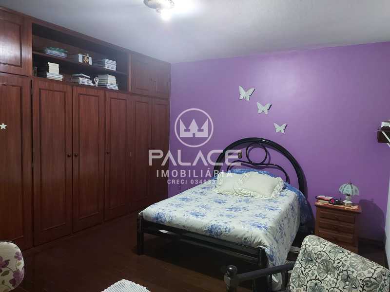 Casa à venda com 3 quartos, 219m² - Foto 16