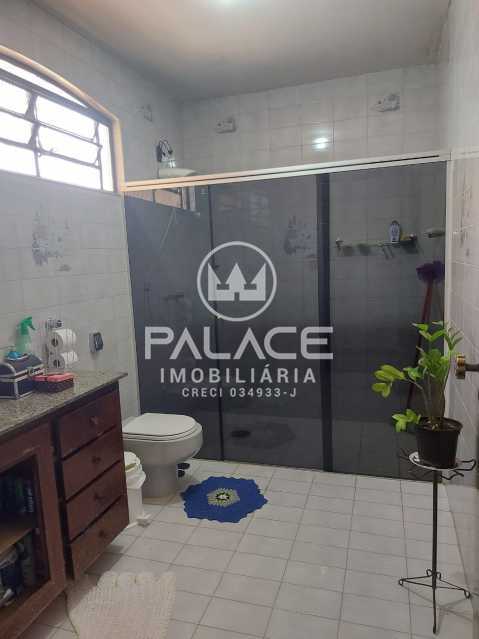 Casa à venda com 3 quartos, 219m² - Foto 18