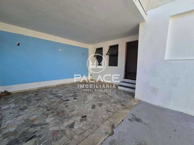 Casa para alugar com 2 quartos, 80m² - Foto 2