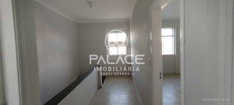 Casa Comercial para alugar com 3 quartos, 200m² - Foto 21