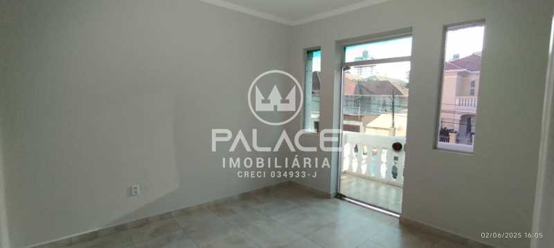 Casa Comercial para alugar com 3 quartos, 200m² - Foto 22
