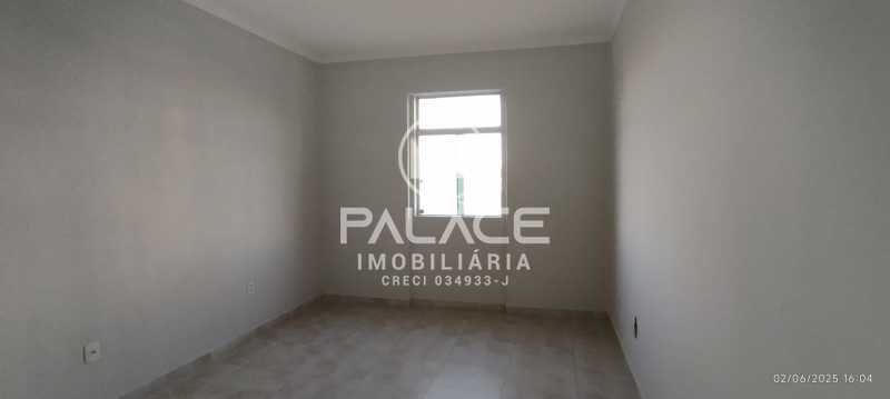 Casa Comercial para alugar com 3 quartos, 200m² - Foto 23