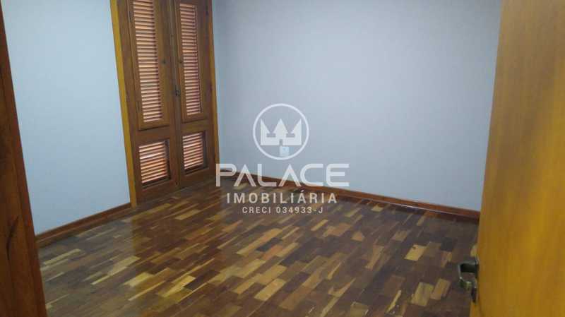 Casa à venda com 3 quartos, 310m² - Foto 15