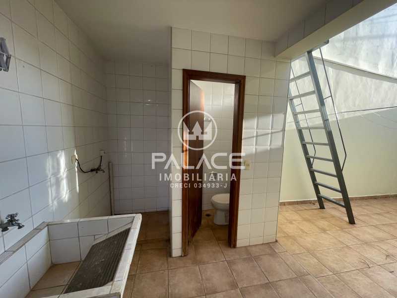 Casa para alugar com 3 quartos, 144m² - Foto 25