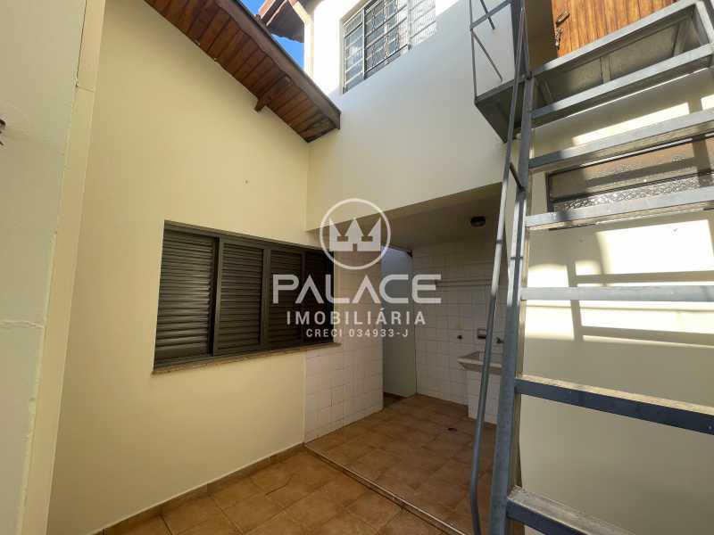 Casa para alugar com 3 quartos, 144m² - Foto 27