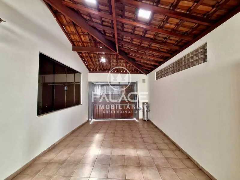 Casa para alugar com 3 quartos, 144m² - Foto 2