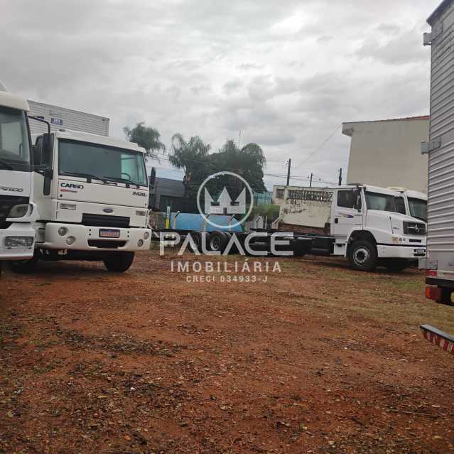 Terreno para alugar, 650m² - Foto 5