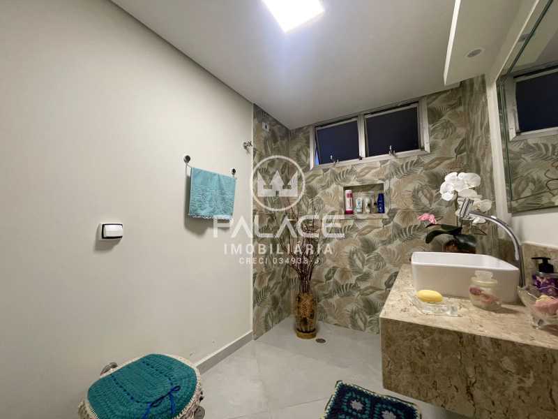 Apartamento para alugar com 3 quartos, 106m² - Foto 12