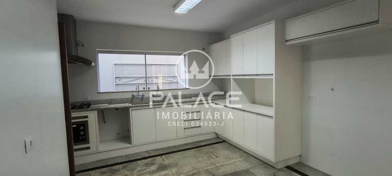 Casa de Condomínio à venda e aluguel com 4 quartos, 335m² - Foto 16