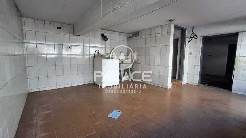 Casa à venda com 3 quartos, 121m² - Foto 26