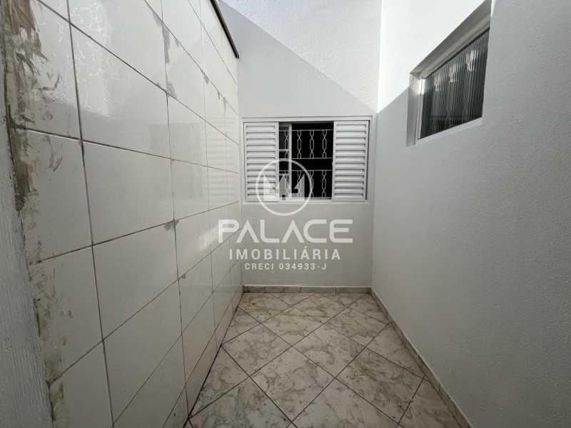 Casa para alugar com 3 quartos, 74m² - Foto 11